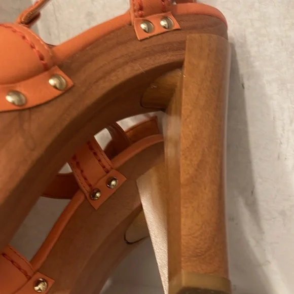 Jessica Simpson - Picture 7 of 7